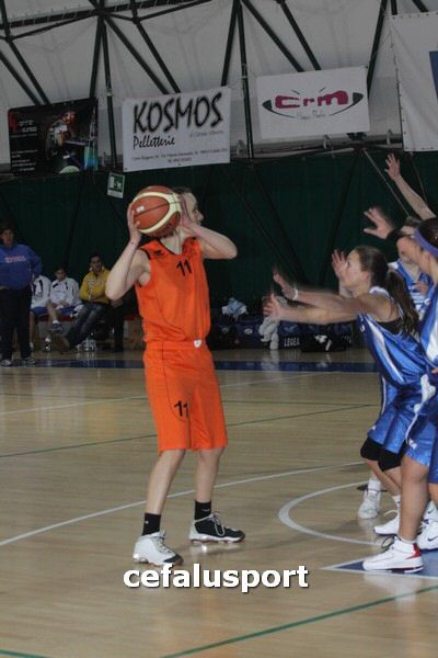 120218 basket 409_tn.jpg